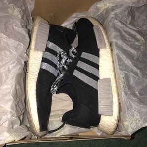 Champs x nmd r1 black grey